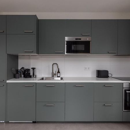 Kipsala Apartments With Free Parking Riga Exterior foto